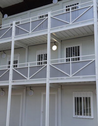 Guyaloc – Location de matériel et construction modulaire à Kourou, Cayenne et Saint-Laurent.